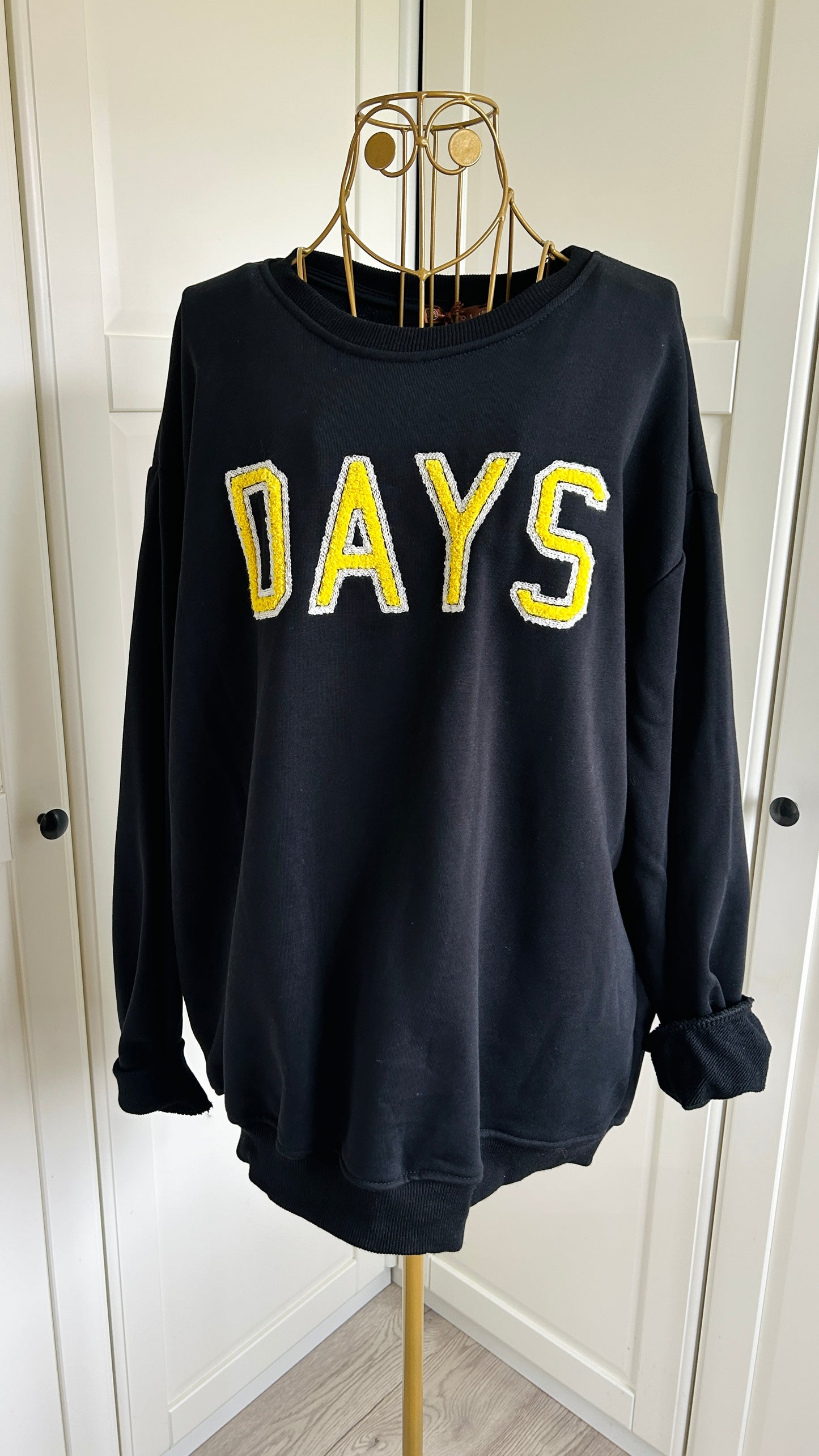 Sweater "Days"