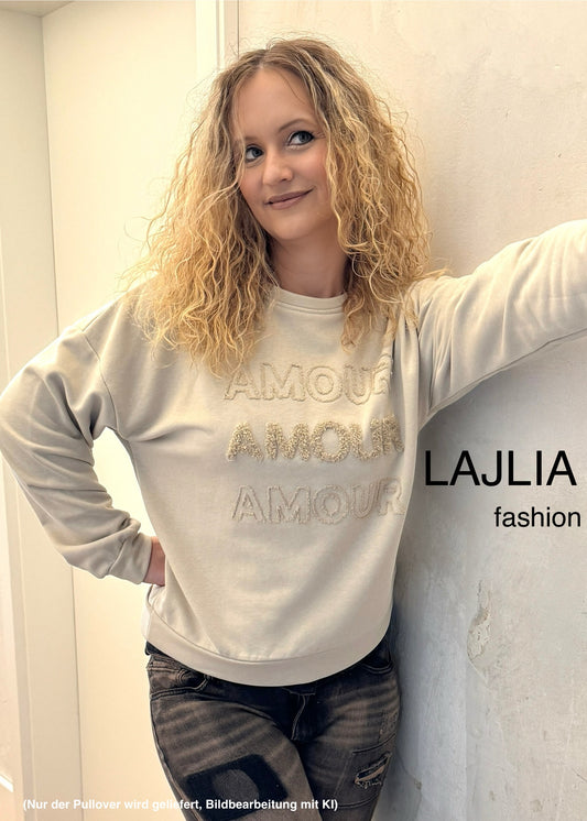 Sweater "AMOUR", in Beige