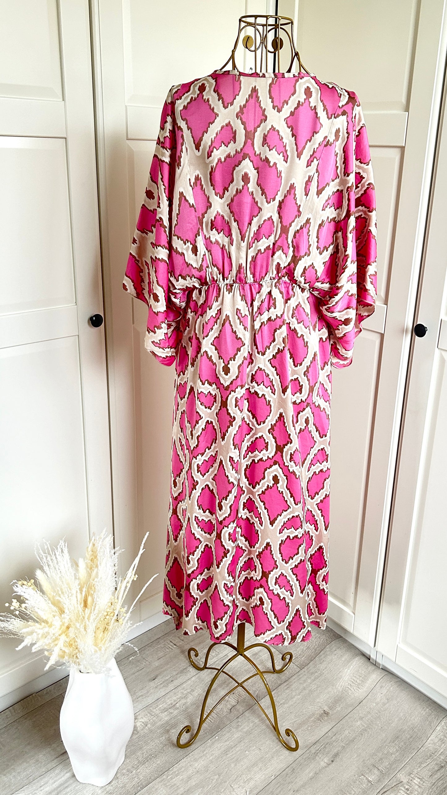 Midi-Kleid gemustert, in Pink-Beige